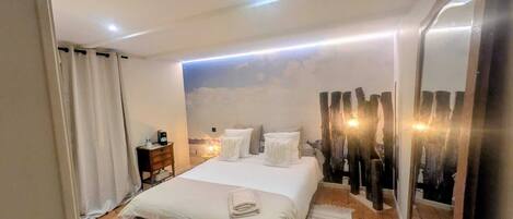 2 chambres, lit parapluie, Wi-Fi gratuit, draps fournis