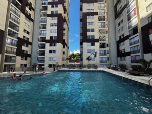 Piscina a l'aire lliure 