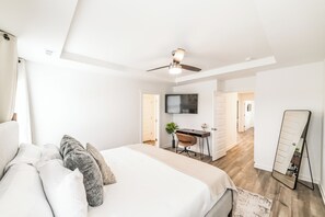 3 habitaciones, tabla de planchar con plancha y wifi gratis 