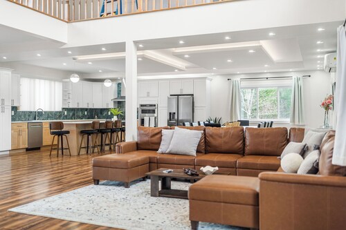 Modern Home, Game Room + Creek Access, Sleeps 12