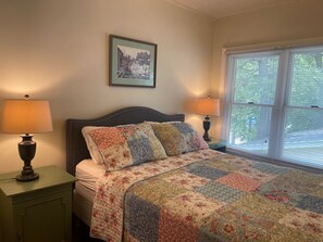 5 habitaciones, tabla de planchar con plancha, wifi y ropa de cama 