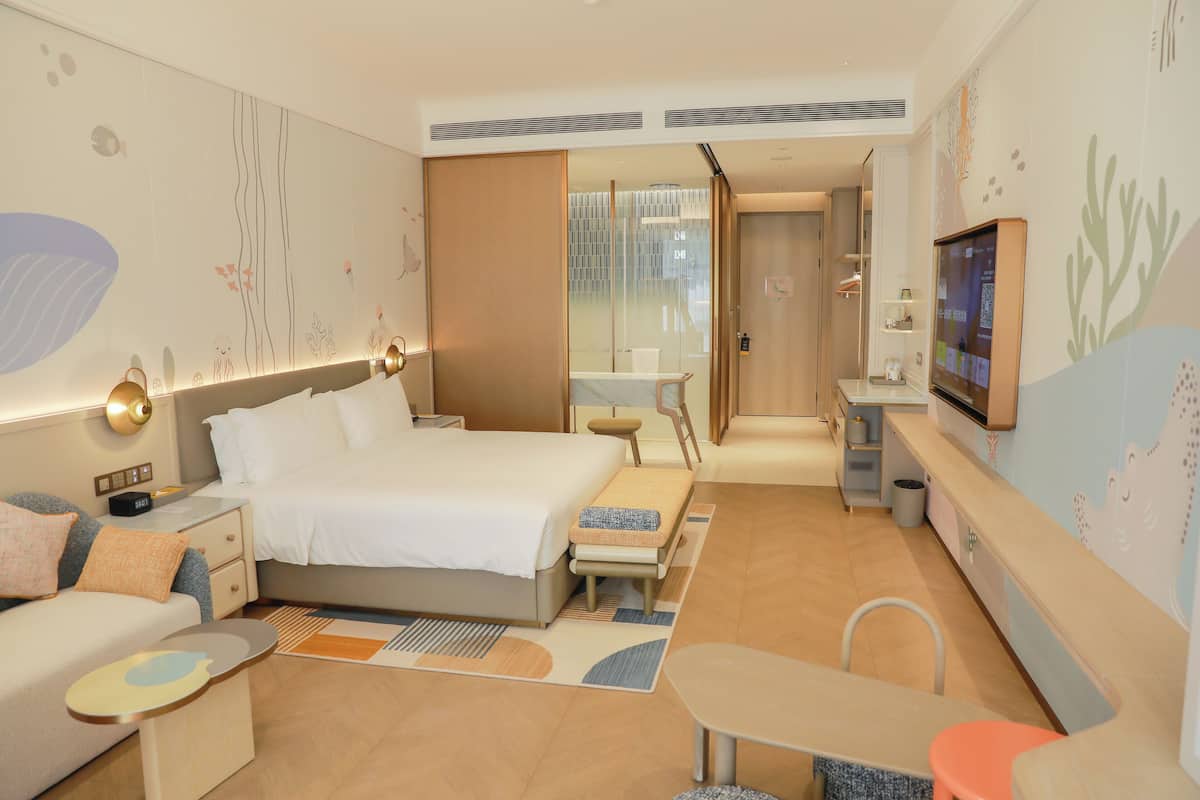 Grand Room, Multiple Beds (Kid Theme)