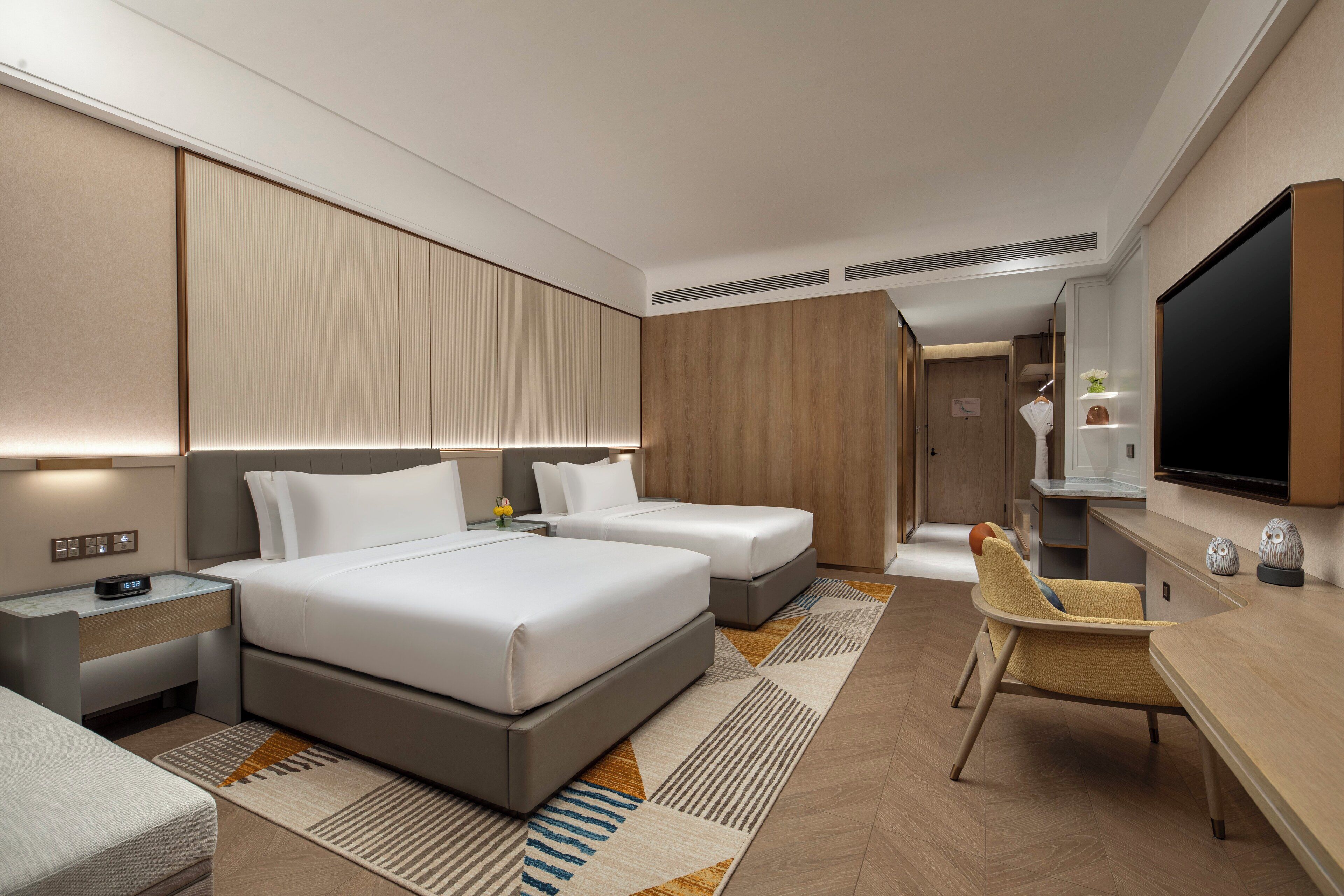 Habitación estándar, varias camas, balcón