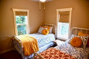 2 chambres, accès Internet, draps fournis