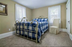 واي فاي وملاءات أسرّة