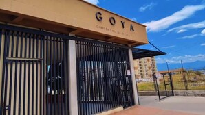Un bâtiment portant l’enseigne « GOYA » et situé au « CARRERA S NO. 35 - 30 ».