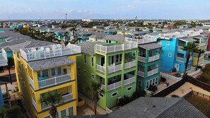 House (5 Bedrooms) | Interior - Oceanview Balcony, Private Apartment & Short Walk to Beach Beachview 54 y Avantstay (Port Aransas)