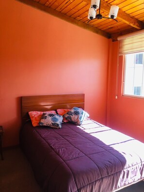 Internet, bed sheets - Beautiful 2 bedroom apartment for rent. Close to shopping centers (Quito)