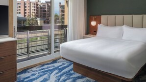 Room - Ski-in/out Marriott Mountain Valley Breckenridge sleeps 8 heated pool/hot tubs+ (Breckenridge)