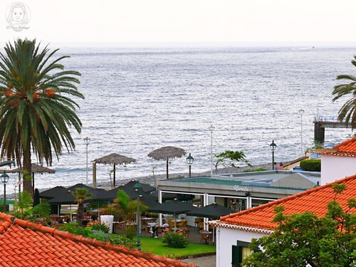 Dª Xica Holidays, from the sea to the mountains: Golf, beach, swimming pools and aquapark just 5 minutes away.