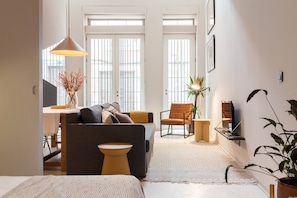 TV - VIVA Miragaia Dowtown (Porto)