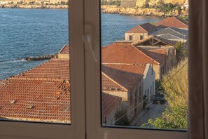 Interior - SEA GEM APARTMETS steps from the sand (Chania)