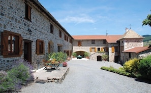 Exterior - Le Marronnier - LES ARDILLATS (LES ARDILLATS)