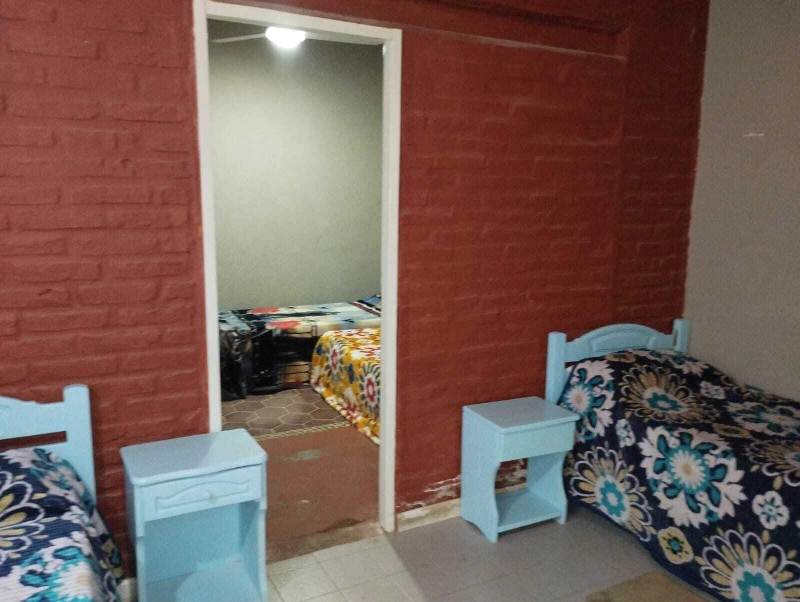 Acceso a internet y ropa de cama 