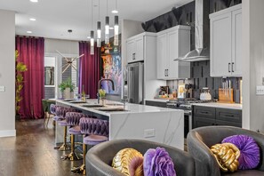 Fridge, microwave, oven, stovetop - 2 Units Sleeps 24 | Roof Decks Karaoke Murals (Nashville)