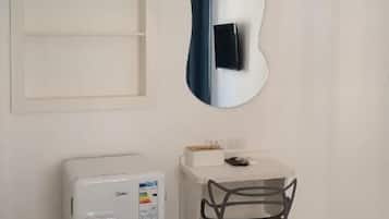 Deluxe Double Room | Interior