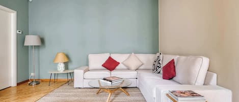 テレビ、書斎 / ワークスペース