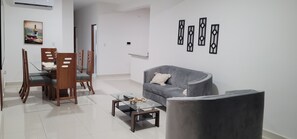 Living area - Beachfront 3-bedroom 2-bath, 1st floor apt in Puerto Plata, pool and gym access (Puerto Plata)