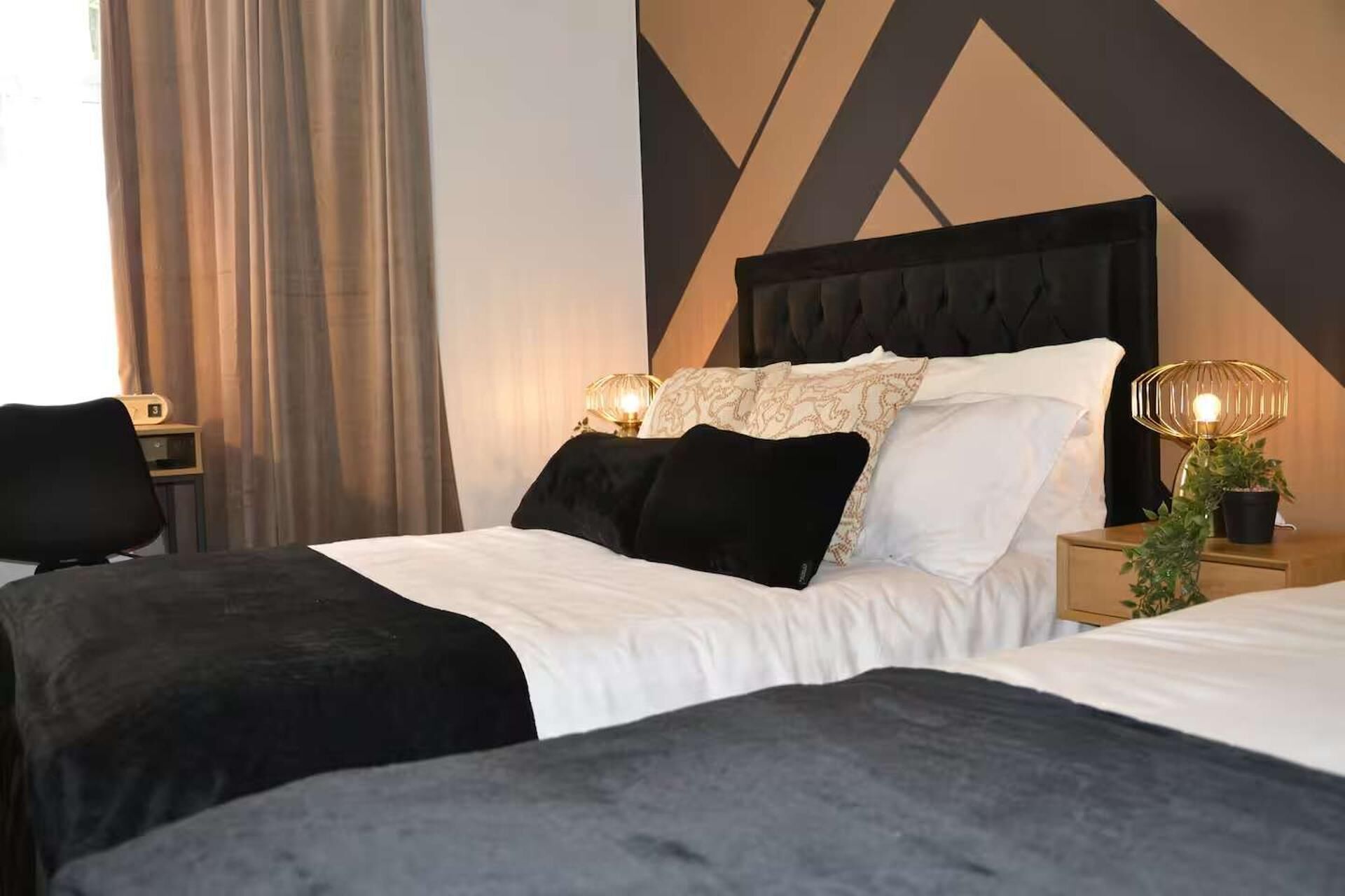 1 bedroom, iron/ironing board, free WiFi