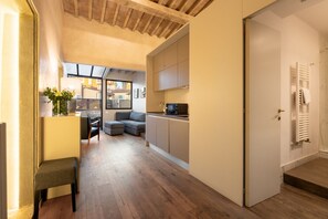 Interior - San Lorenzo Terrace Apartment (Florence)