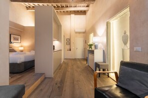 Room - San Lorenzo Terrace Apartment (Florence)