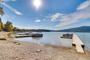 Beach - Whitefish Ski & Lake Condo Near Downtown (Whitefish)