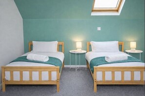 2 Schlafzimmer, Bügeleisen/Bügelbrett, WLAN, Bettwäsche