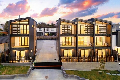 Family-Friendly New 3BR Townhouse | Gated Community & Secure Parking