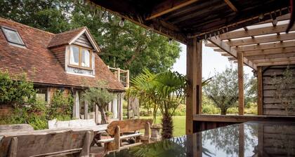 Wonderland Party Retreat