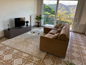 Living area - Alassio Sea view apartment with terrace (Alassio)