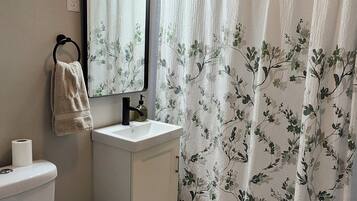 Towels, toilet paper