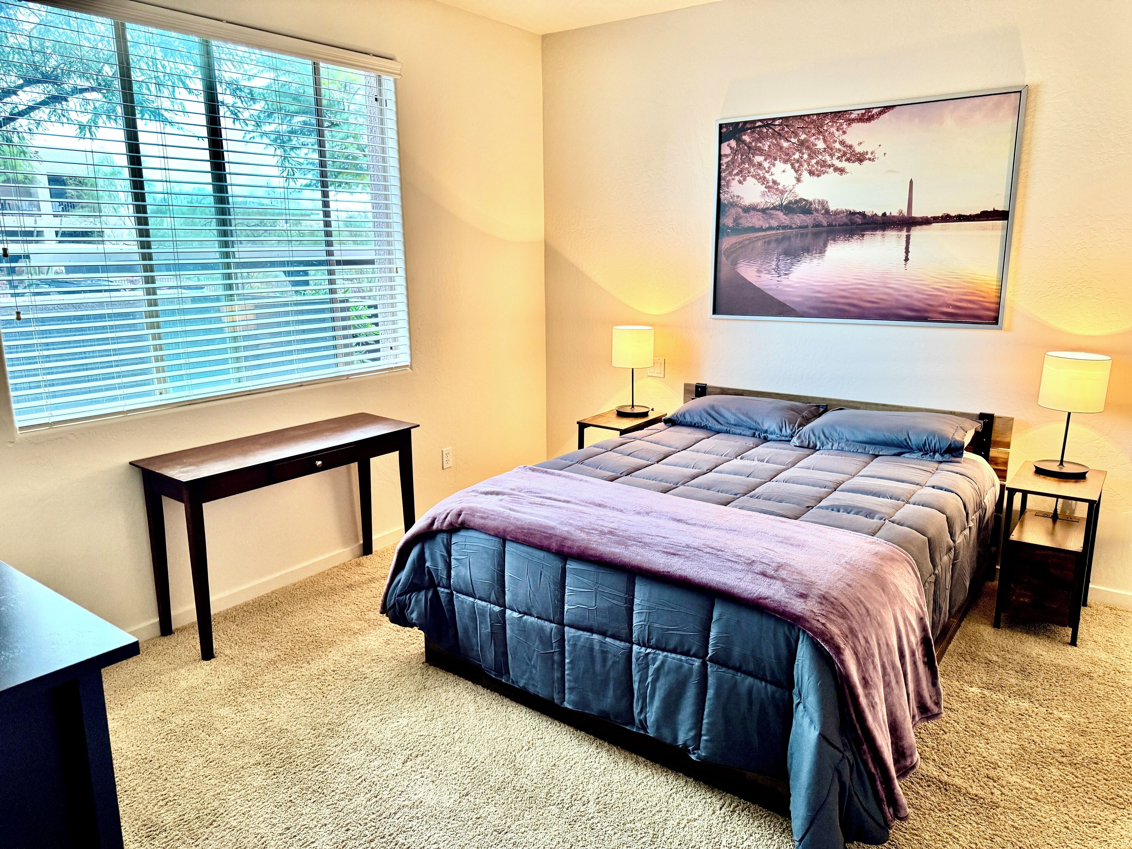 Iron/ironing board, WiFi, bed sheets