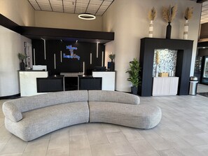 Lobby - Cambridge Hotel - Kansas City (Kansas City)