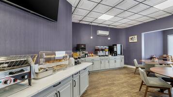 Free daily full breakfast