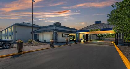 Red Lion Inn & Suites Kansas City