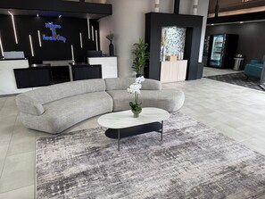 Reception - Red Lion Inn & Suites Kansas City (Kansas City)