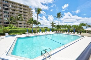 Outdoor pool - Beachfront, south facing 2-bedroom/2-bath condo. Walk to the best restaurants. (Marco Island)