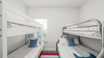 4 soveværelser, strygejern/strygebræt, gratis Wi-Fi, sengetøj