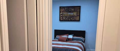 Desk, iron/ironing board, free WiFi, bed sheets