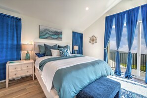 4 habitaciones, escritorio y tabla de planchar con plancha 