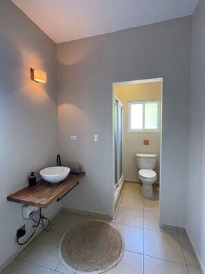 Chambre Double Confort, salle de bains privée, en front de mer | Salle de bain