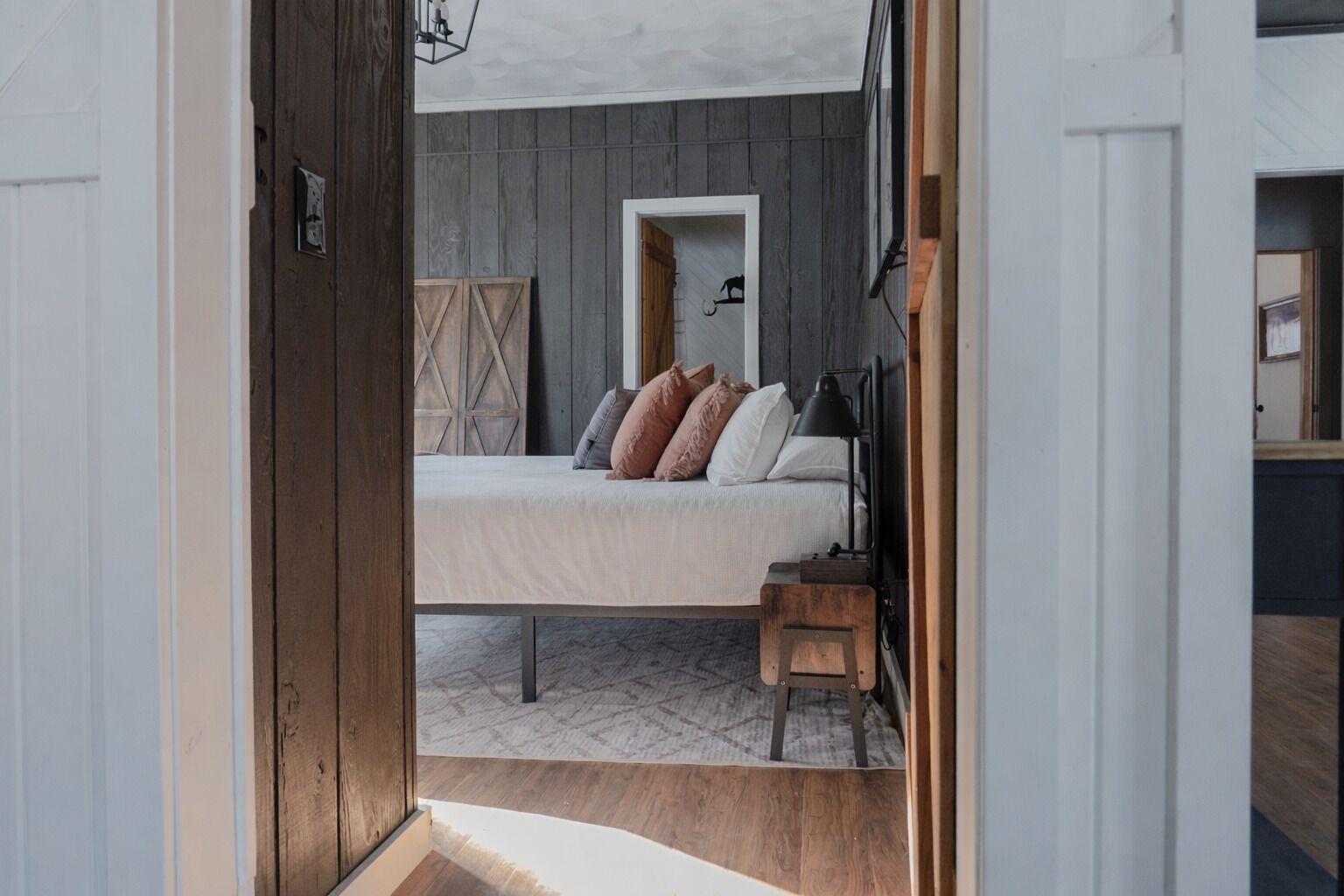 2 makuuhuonetta, ilmainen Wi-Fi, vuodevaatteet