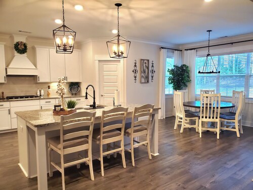 Master's Golf Tournament 5-bedroom house in welcoming North Augusta.