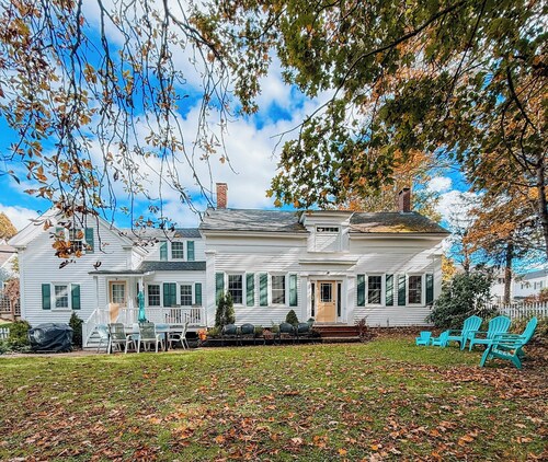 Charming Historic home steps away from downtown