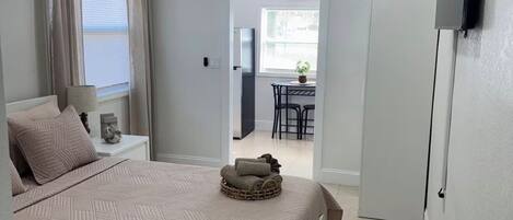 1 Schlafzimmer, Bügeleisen/Bügelbrett, kostenloses WLAN, Bettwäsche