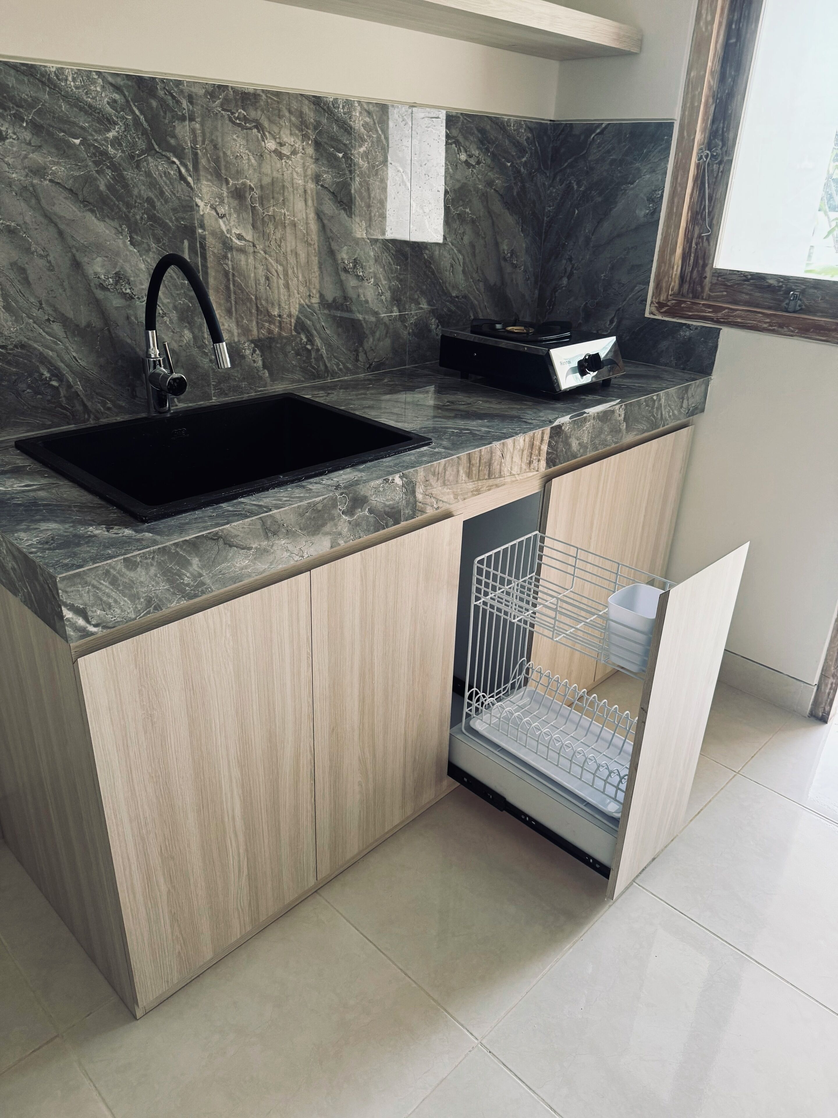 Standard Double Room, Patio, Garden View | Dapur peribadi | Peti sejuk/penyejuk beku saiz penuh, dapur 