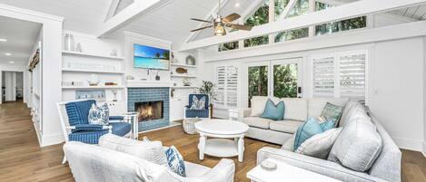 Televisión, oficina