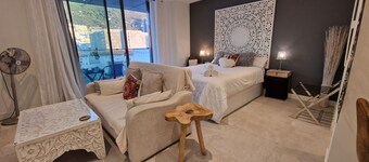 dream studio getaway