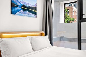 3 bedrooms, iron/ironing board, WiFi, bed sheets - Modern Carlton Living Minutes to CBD (Carlton)