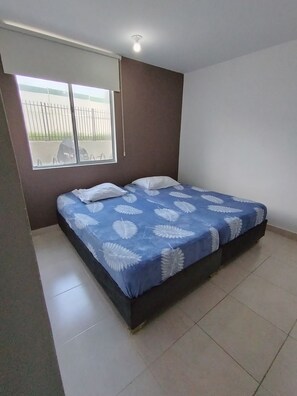 4 bedrooms, iron/ironing board, WiFi, bed sheets - Jireh Living - Close to the top in Barranquilla (Barranquilla)